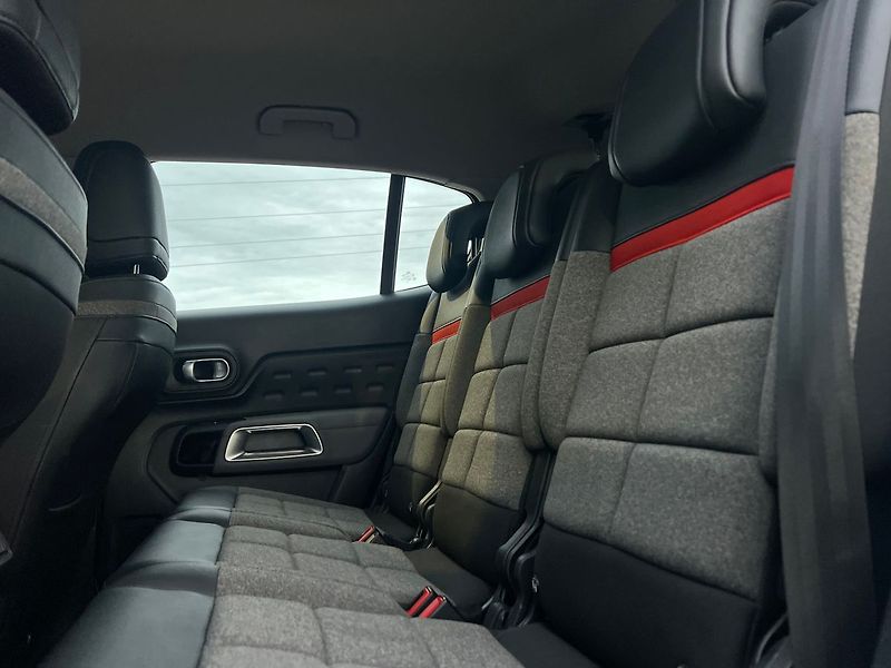Citroën C5 Aircross (2019) 1.2 PureTech 96kW SHINE - fotka 18 z 49
