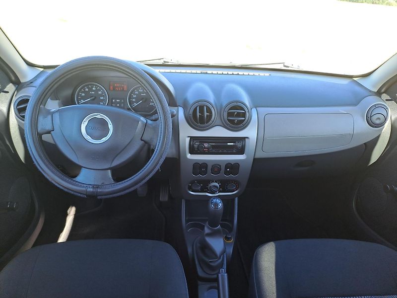 Dacia Sandero (2010) 1.4 2xKOLA, PĚKNÝ STAV - fotka 18 z 25