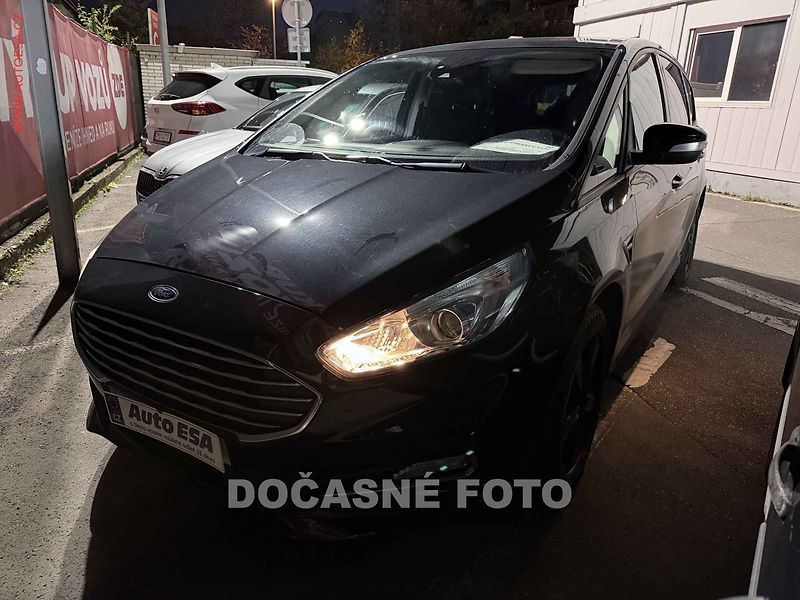 Ford S-MAX (2020) 1.5 ecoboost, 1.maj, xenon - fotka 1 z 3