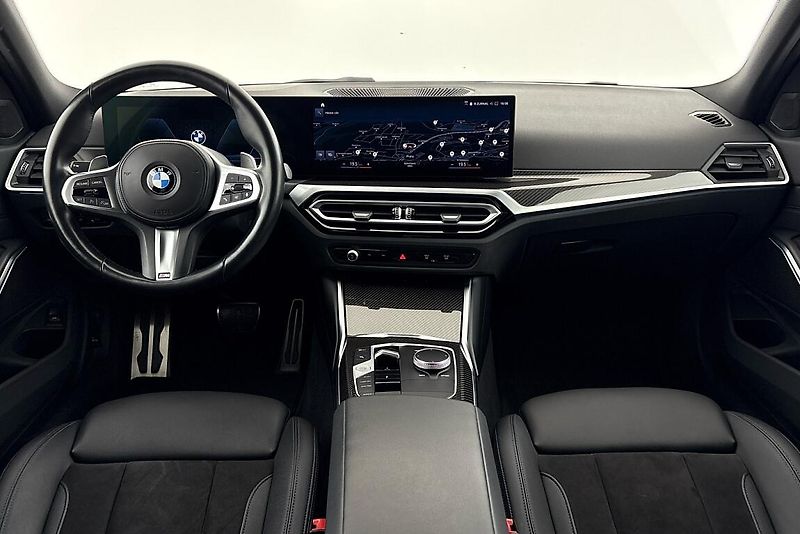 BMW Řada 3 řady 3 | 320d xDrive - fotka 18 z 24