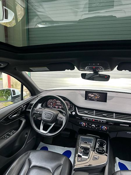 Audi Q7 (2017) 3.0 TFSI PREMIUM+ 360° 7 MIST - fotka 23 z 37