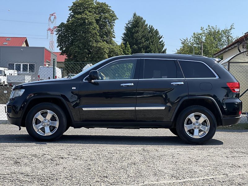 Jeep Grand Cherokee 3.0 CRD LIMITED AUTOMAT KŮŽE - fotka 4 z 52
