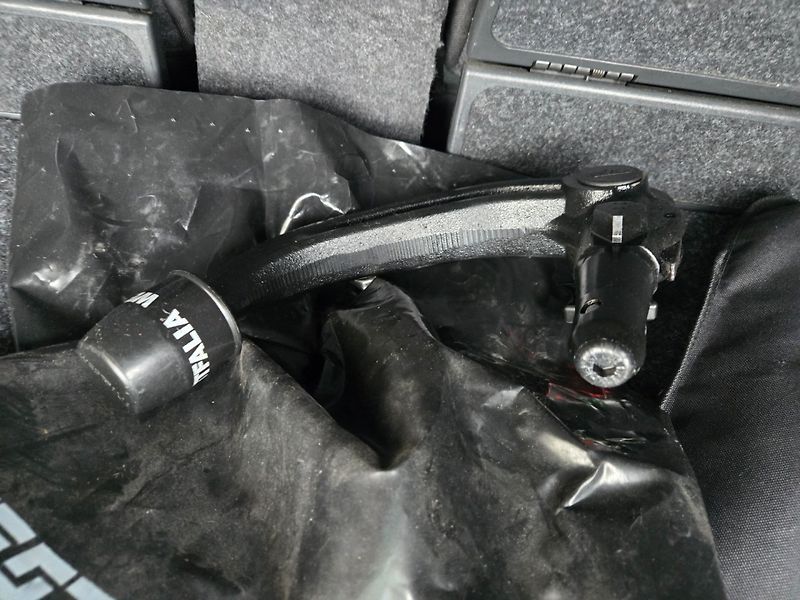 Opel Meriva (2009) 1.6 i TOP STAV - fotka 16 z 25