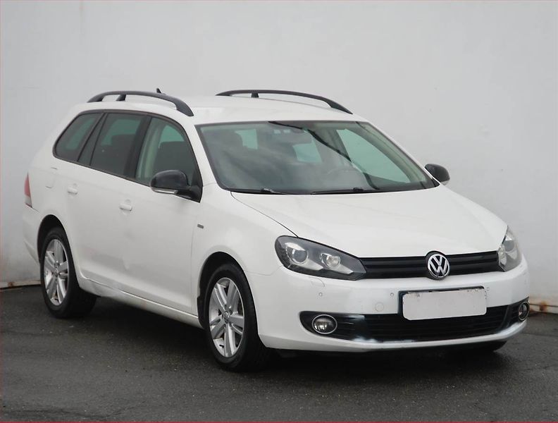 Volkswagen Golf (2013) Comfortline 2.0 TDI, Automat - fotografie inzerátu