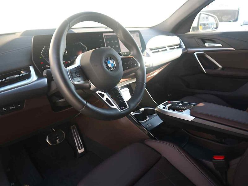 BMW X2 - fotka 7 z 10
