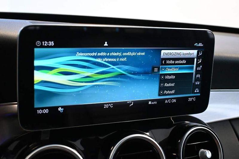 Mercedes-Benz Třídy C (2020) 2.0 300 DE T 9G-TRONIC LED 360 - fotka 25 z 47
