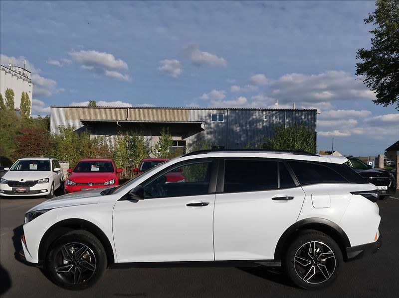 Dongfeng SHINE (2026) 1,5 i,86kW,ShineGS,E1 - fotka 5 z 24