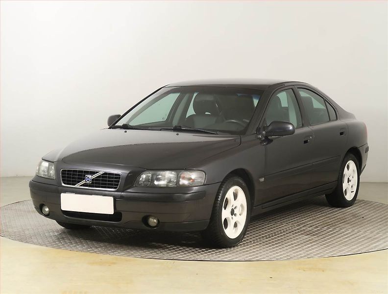 Volvo S60 (2000) 2.4, nová STK, oblíbený vůz - fotka 2 z 16