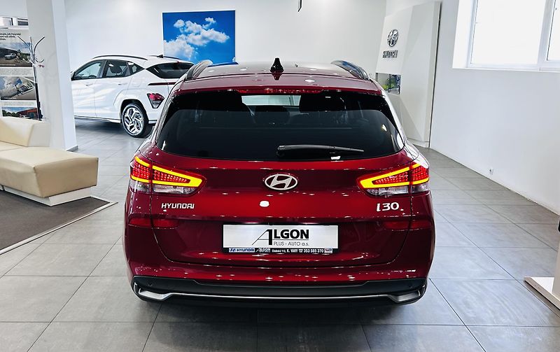 Hyundai i30 (2026) 1.0 T-GDI GO Czech! - fotka 6 z 16