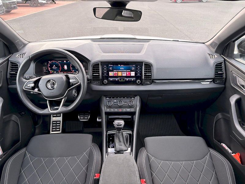Škoda Karoq (2024) TSI 110 kW Sportline DSG - taž - fotka 8 z 33