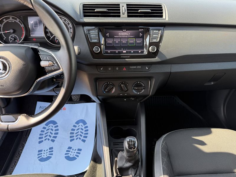 Škoda Fabia Com.III 1,0 TSi/70kW -Ambition - fotka 20 z 56