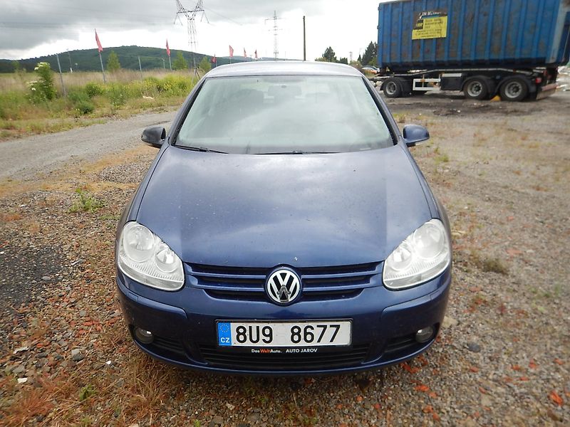 Volkswagen Golf 1.9 TDi 77 kw - fotka 4 z 14