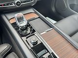 Volvo XC60 T8 AWD ULTIMATE // REZERVACE - náhled 18