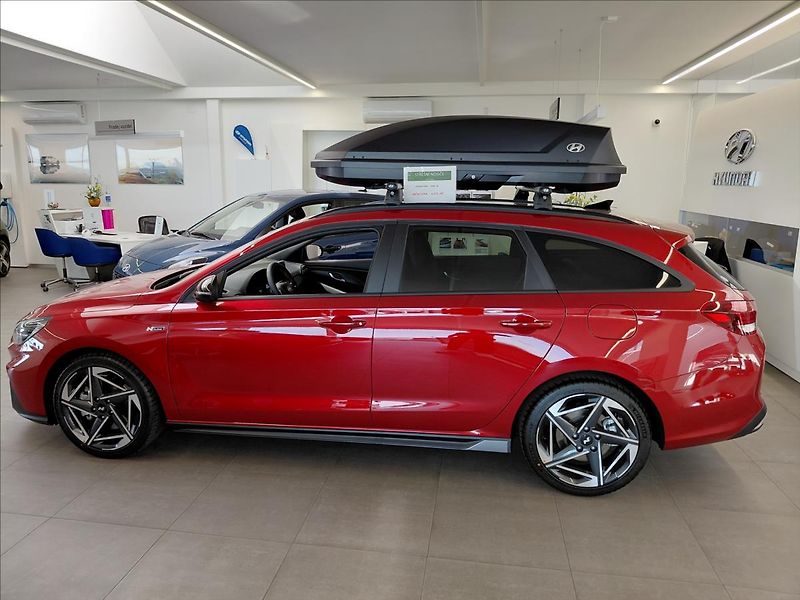 Hyundai i30 (2026) 26 WG 1,6 T-GDI DCT N LINE - fotka 3 z 16