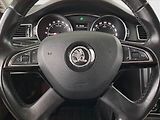 Škoda Superb (2015) 2.0 TDI, Navi, Xenony - náhled 17