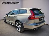 Volvo V60 2,0 D4 AWD Cross Country - náhled 3