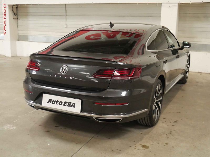 Volkswagen Arteon (2020) 2.0TSi, ČR, DSG, LED - fotka 6 z 22