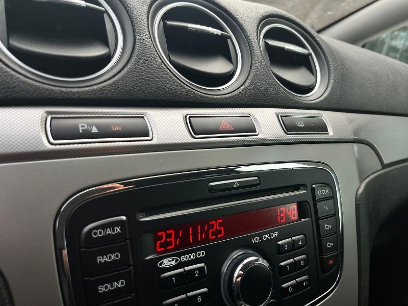 Ford S-MAX 2.0TDCi MANUÁL SERVISKA  - fotka 37 z 42