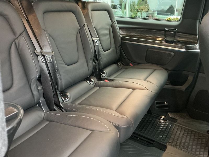 Mercedes-Benz Třídy V 250 d AVANTGARDE 4MATIC - fotka 23 z 30
