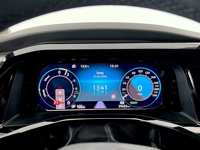 Volkswagen Multivan Life DSG eHybrid - fotka 11 z 30