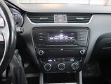 Škoda Octavia (2013) 1.6 TDI, Tempomat - náhled 12