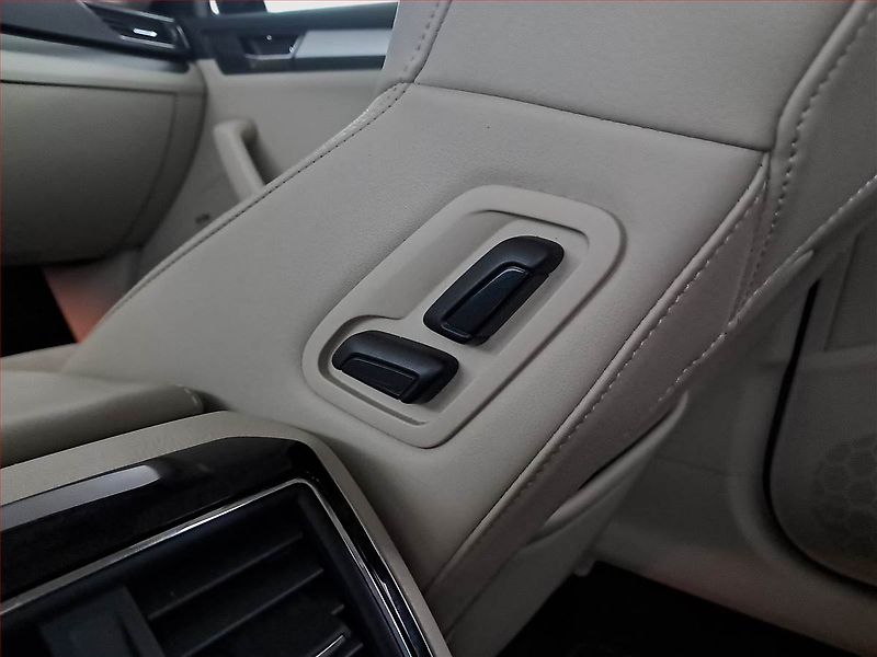 Škoda Superb (2015) Style Plus 1.4 TSI, Automat - fotka 17 z 22