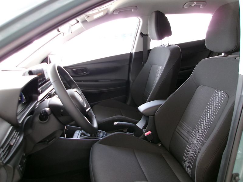 Hyundai Bayon (2025) 1.2i 58kW Wave MT - fotka 11 z 16