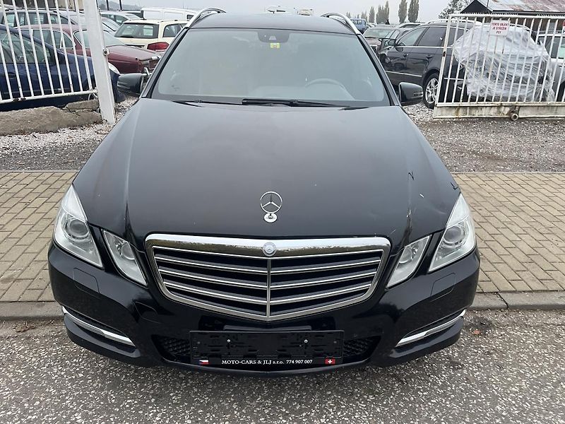 Mercedes-Benz Třídy E (2011) 250cdi T 4M 150kw - fotka 5 z 49