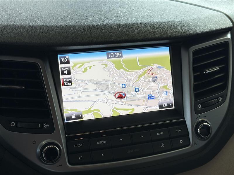 Hyundai Tucson 1,7   CRDI,64tkm,ČR,SERVISKA - fotka 16 z 25