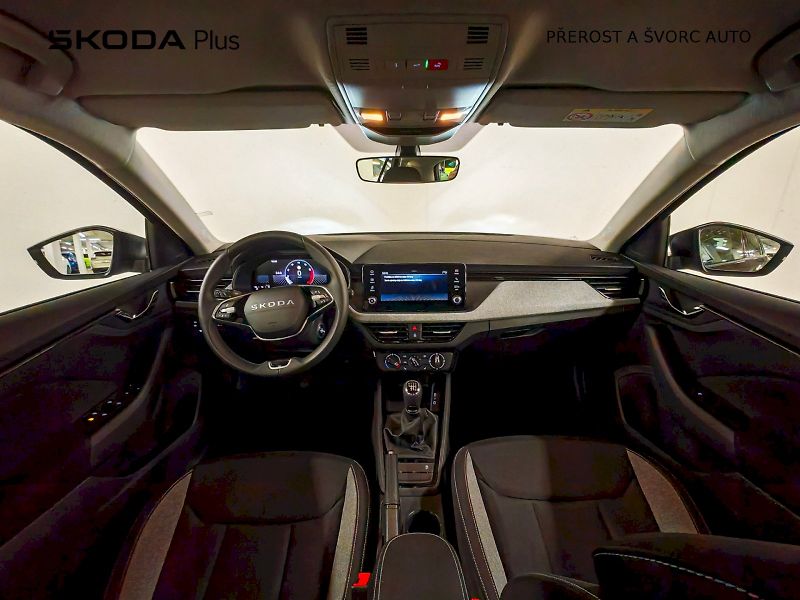 Škoda Scala (2025) 1.0 TSI 85 kW Selection - fotka 5 z 24