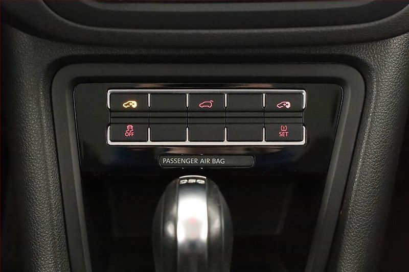 Volkswagen Sharan (2011) 2.0 TSI, Automat, Kůže, Navi - fotka 15 z 21