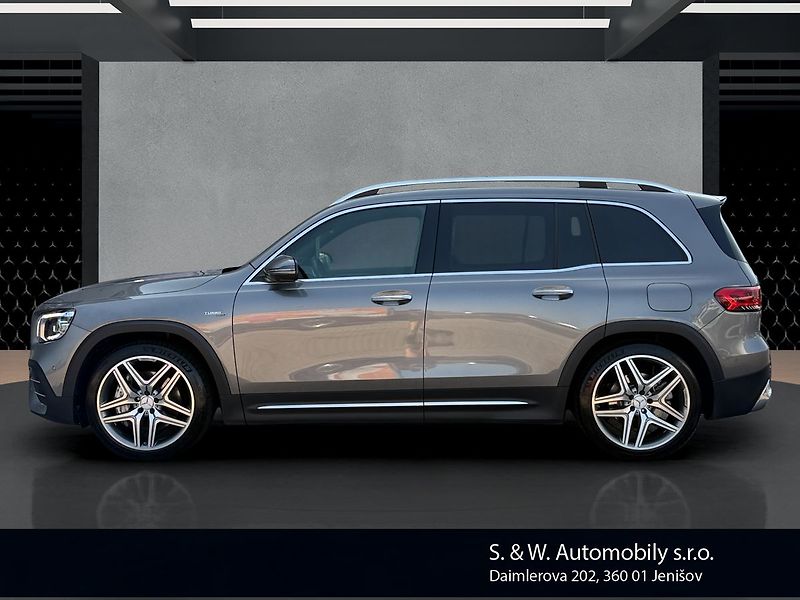 Mercedes-Benz GLB 35 AMG 4MATIC - fotka 8 z 40