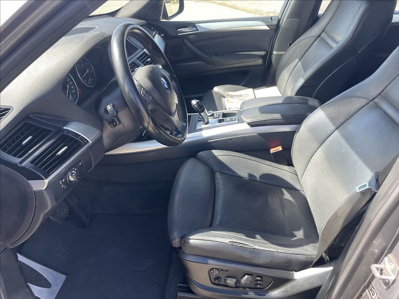 BMW X5 3,0 XDRIVE 40D M-Paket CZauto - fotka 7 z 33