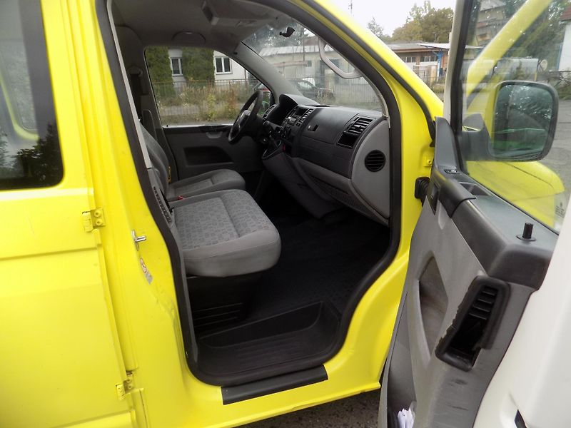 Volkswagen Transporter (2007) 2,5 96KW 7MÍST SKLÁPĚČ  - fotka 29 z 53