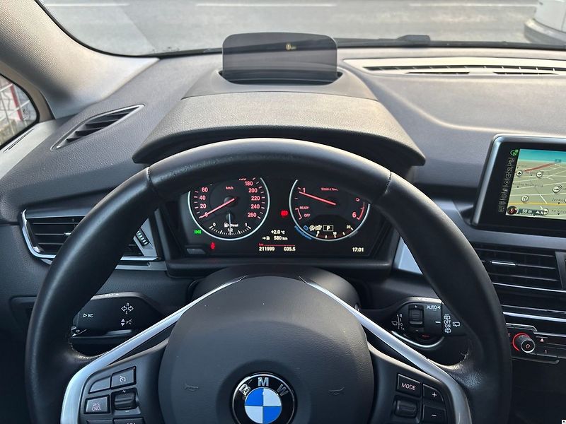 BMW Řada 2 218d-110KW/2017/1MAJ-AT-SERVIS - fotka 30 z 50