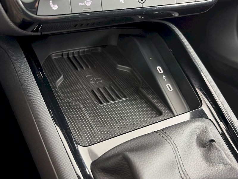 Škoda Scala (2025) DSG 1.5TSI 110kW Monte Carlo - fotka 23 z 33