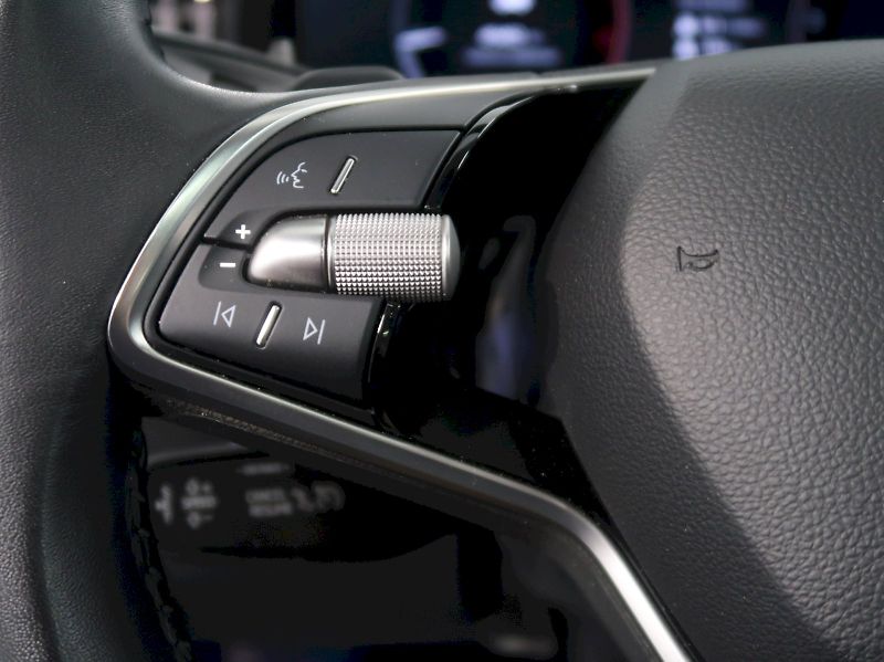Škoda Superb (2024) SELECTION 2.0TDI 110KW DSG PAN - fotka 21 z 42