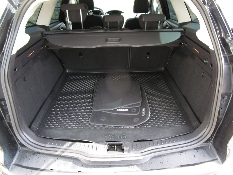 Ford Focus 1,6TDCI-85KW-NOVÁ STK - fotka 6 z 15