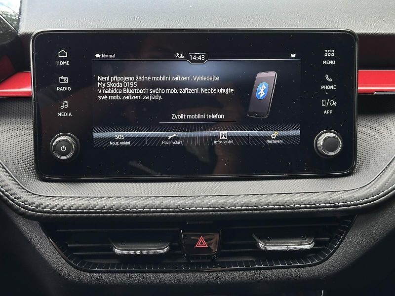 Škoda Fabia 1.0TSi Monte Carlo 116PS V.Coc - fotka 23 z 36