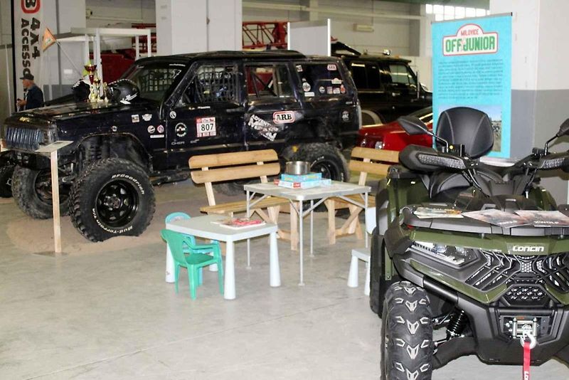 Autosalon Kola 2023 v Lysé v pátek 3. listopadu.