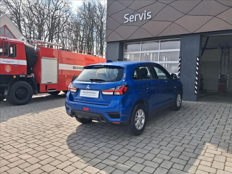 Mitsubishi ASX 2,0 AT MIVEC - fotka 2 z 19