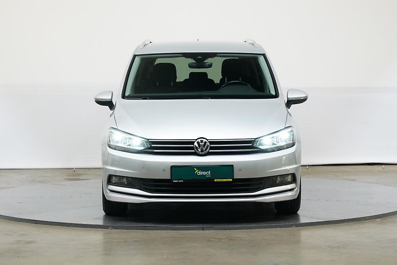 Volkswagen Touran - fotka 4 z 28