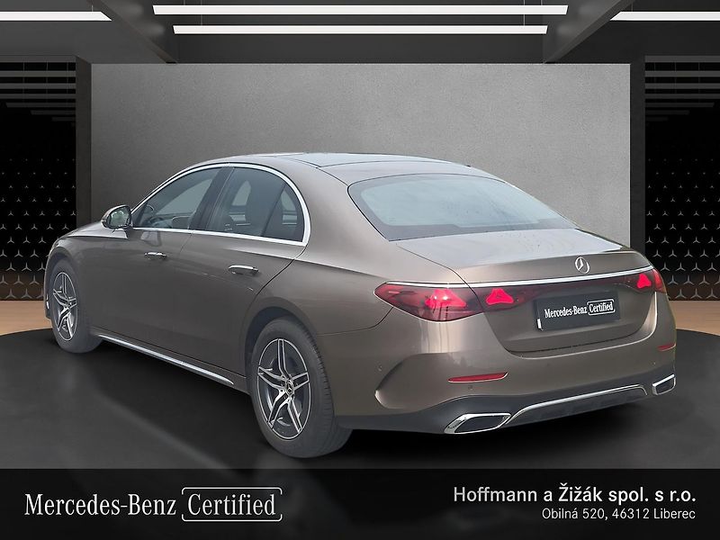 Mercedes-Benz Třídy E 450 d AMG 4MATIC - fotka 7 z 27