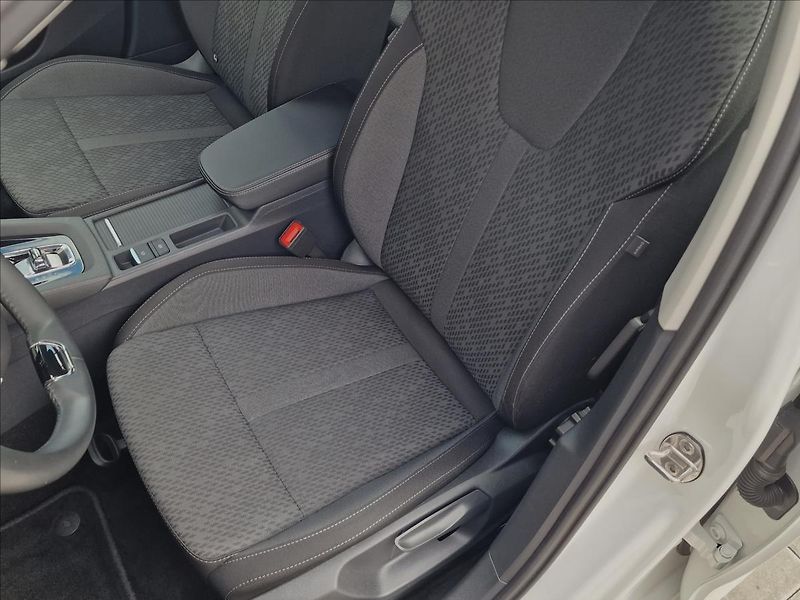 Škoda Octavia 2.0TDI DSG Style,ČR,1.Majitel - fotka 37 z 50