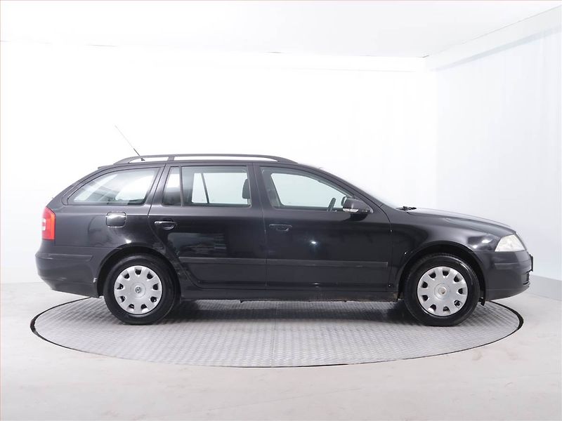 Škoda Octavia (2008) Ambiente 1.6, Eko.zaplacen - fotka 6 z 14