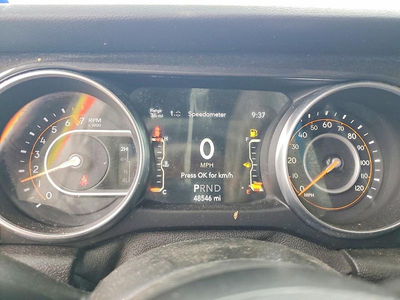 Jeep Wrangler (2019) UNLIMITED SPORT  - fotka 9 z 12