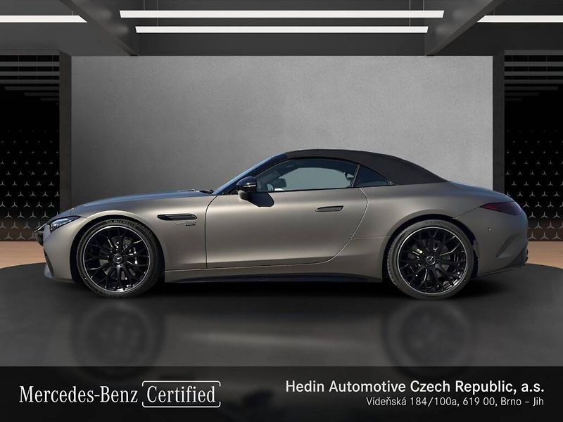 Mercedes-Benz SL (2025) AMG 63 4MATIC+roadster - fotka 2 z 28