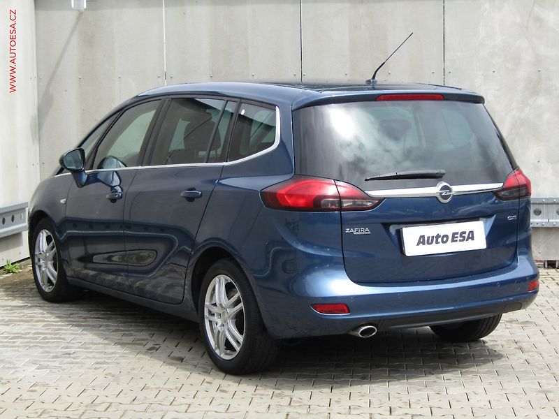 Opel Zafira (2016) 2.0 CDTi, ČR, AT, park.asist - fotka 6 z 22