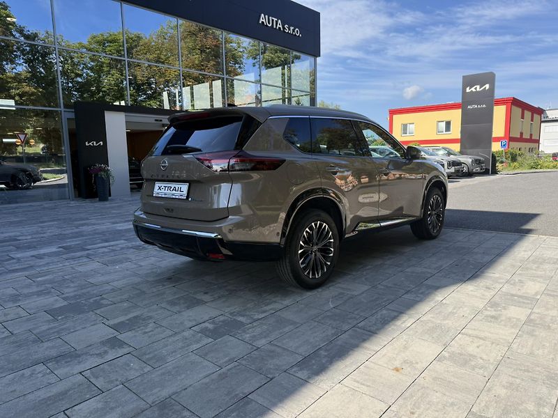 Nissan X-Trail (2026) e-POWER,e-4O, 4WD, TEKNA, BOSE - fotka 5 z 20