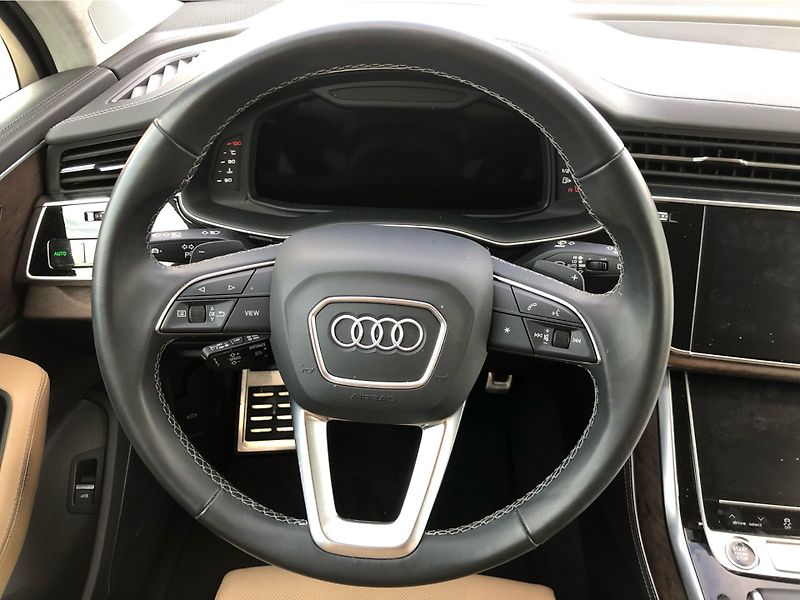 Audi Q7 50 TDI Quattro - fotka 18 z 30